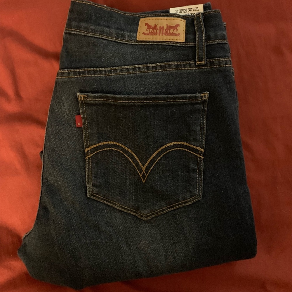 Women’s 524 Levi’s